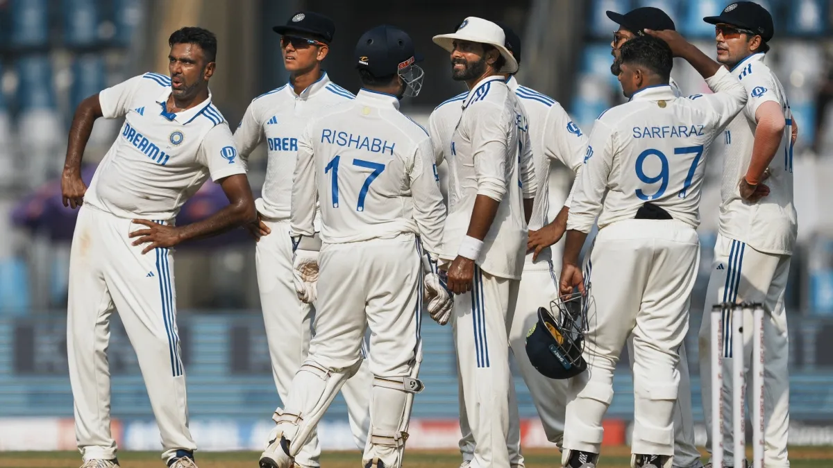 भारत और न्यूजीलैंड के बीच टेस्ट सीरीज में भारत की हार ने WTC फाइनल की दौड़ में भारत की स्थिति को कमजोर कर दिया है। दक्षिण अफ्रीका, न्यूजीलैंड, और श्रीलंका को फाइनल में पहुंचने का मौका मिल सकता है। जानें WTC पॉइंट्स टेबल पर इस हार का असर।